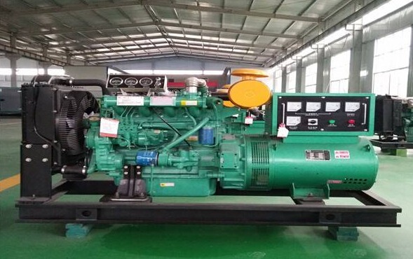 广东常柴400kw大型柴油二手发电机组